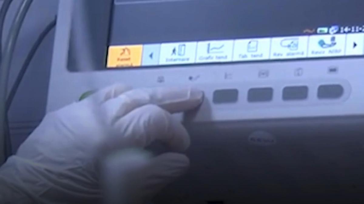 o femeie care a nascut gemeni a aflat ca acestia au tati diferiti