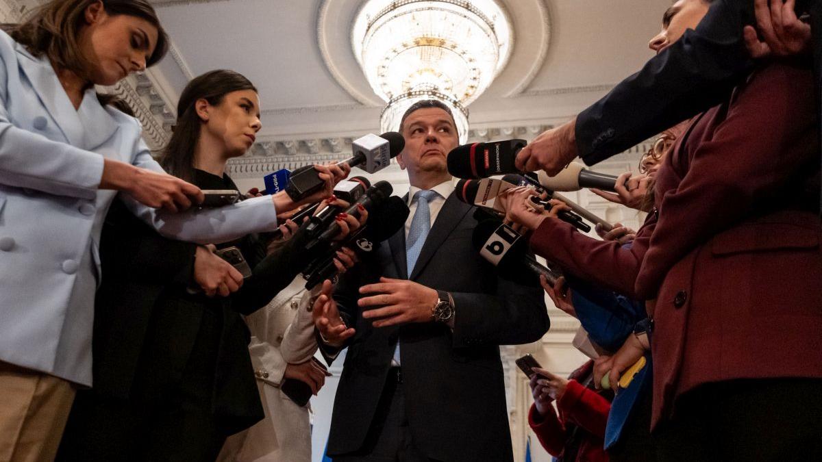 Grindeanu Microfoane