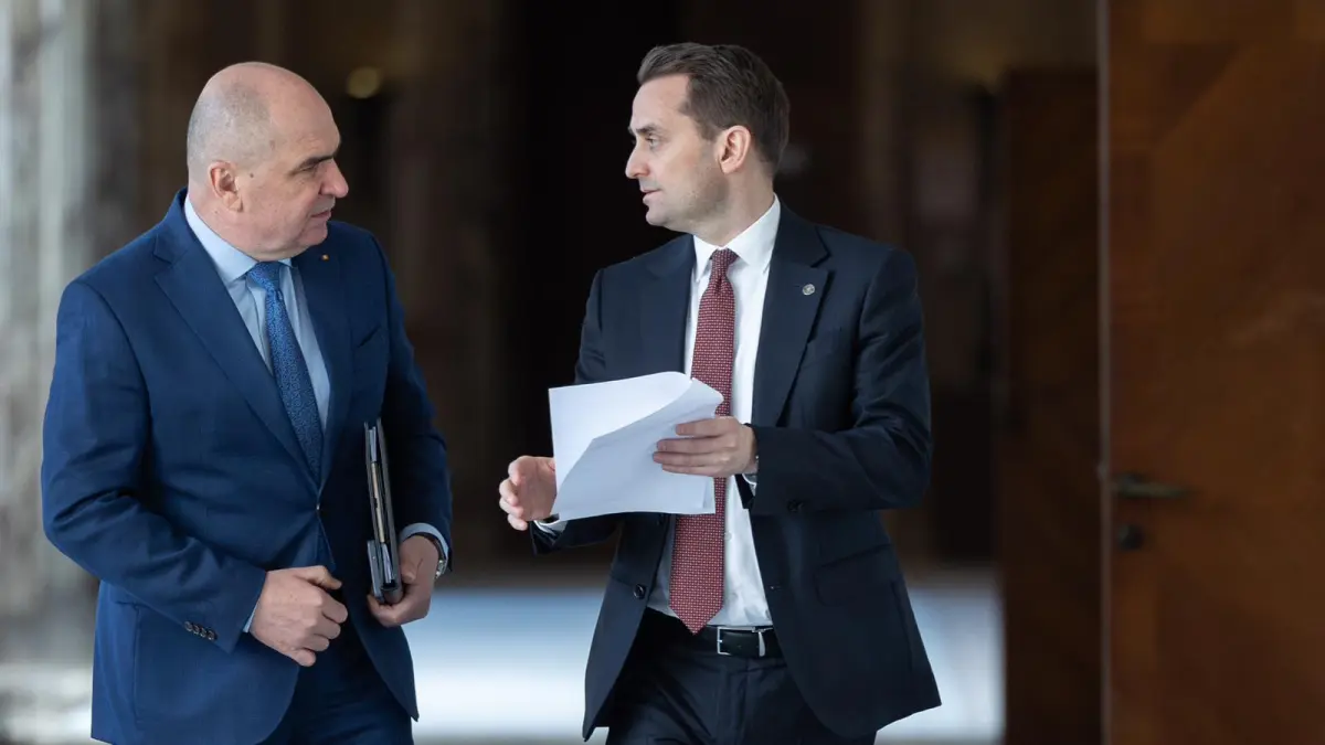surse cumulul pensie salariu interzis la stat proiectul intra in sedinta de guvern sindicatele acuza o taxa pe munca de 85