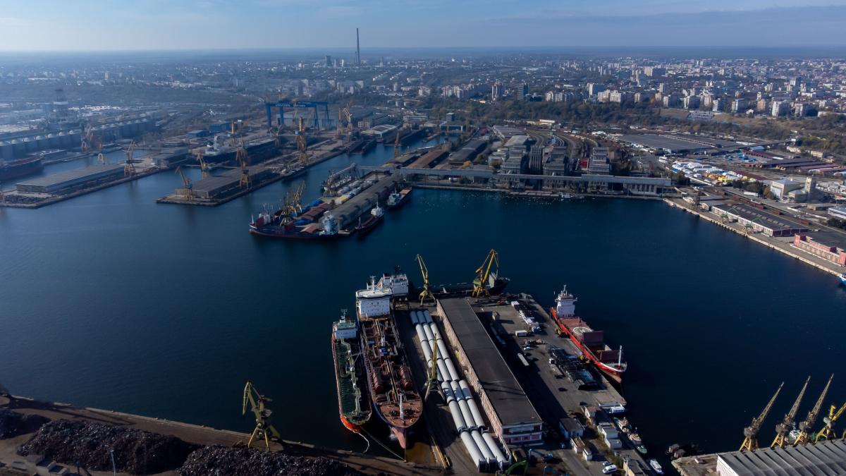 portul constanta isi consolideaza pozitia strategica investitii de peste 900 de milioane de euro