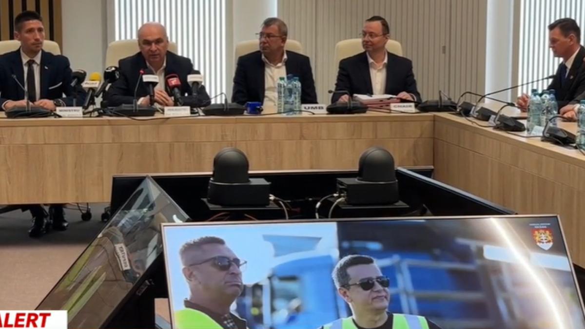 surpriza psd pentru bolojan premierul a fost obligat sa urmareasca imagini cu grindeanu si realizarile lui la suceava