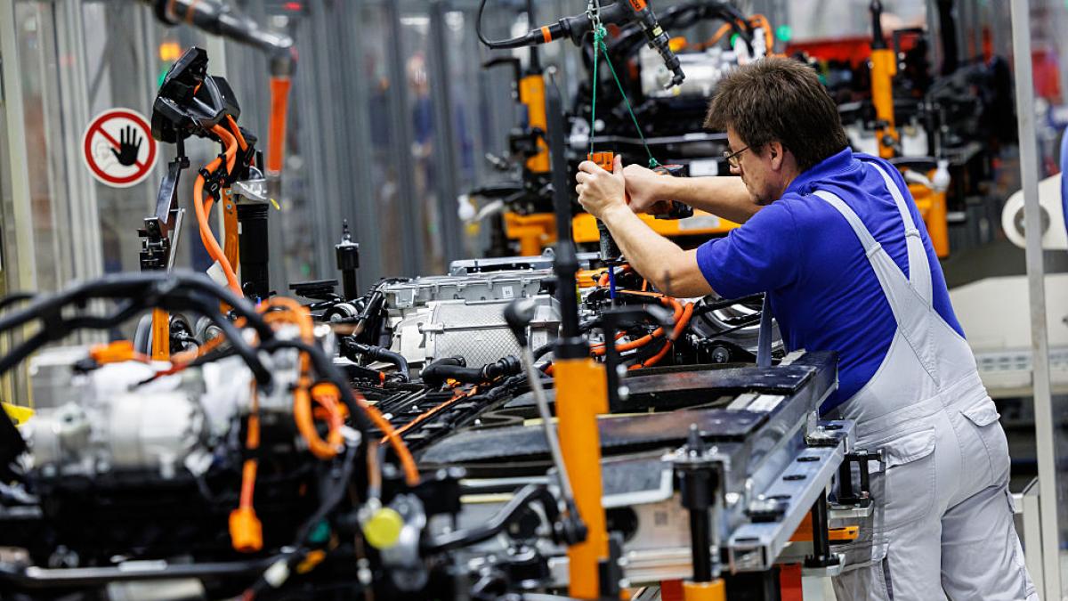 tintesc intreaga europa merz spune ca taxele de 25 anuntate de trump pentru importurile de masini nu se refera doar la germania