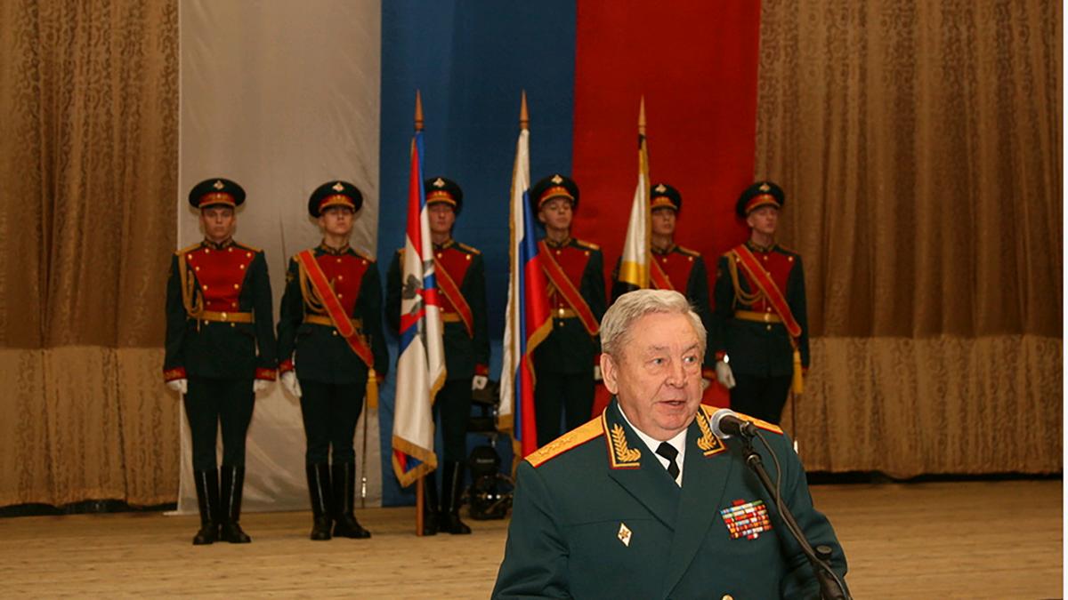 un general rus fost sef al trupelor chimice ruse s a sinucis la moscova rudele l au gasit in bucatarie asezat pe scaun