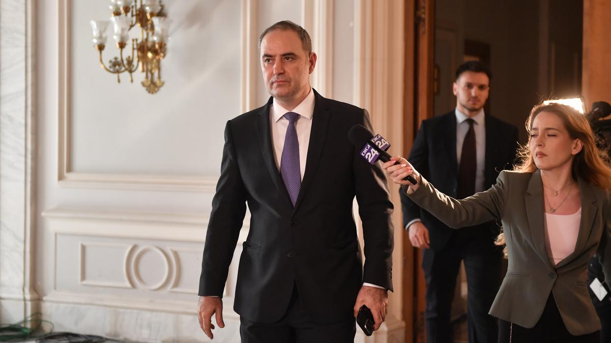 nazare romania intra intr o perioada de interimat guvernamental fara sa isi permita insa un interimat economic
