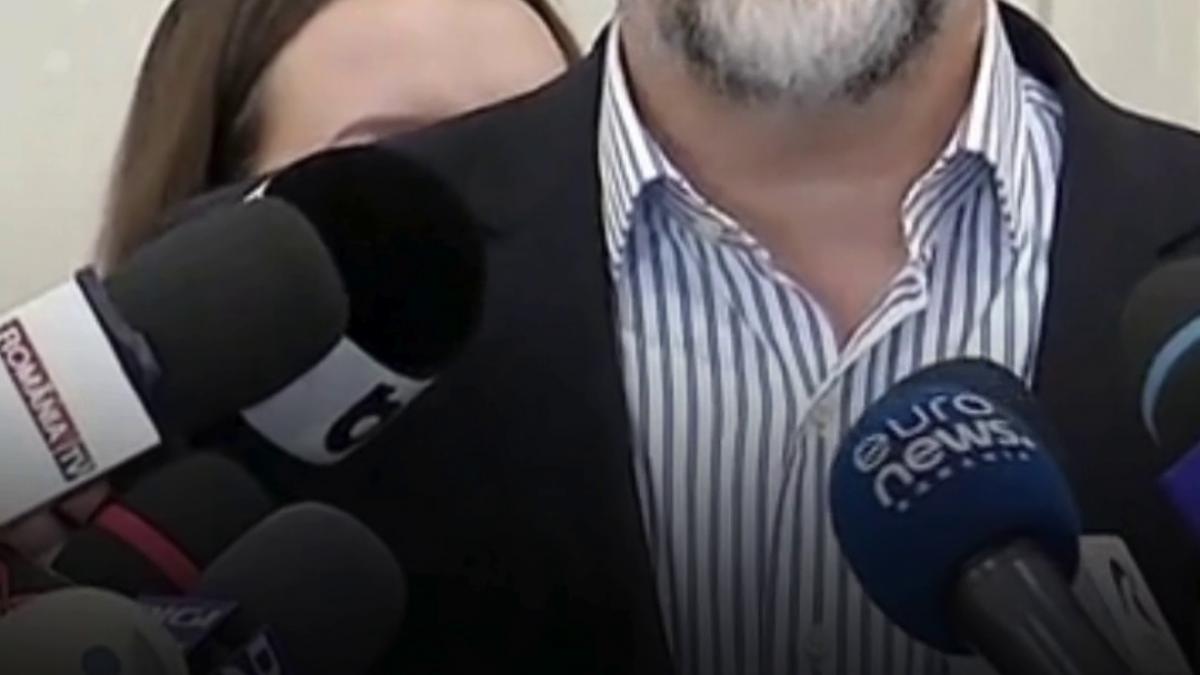 kelemen hunor cheama psd pnl si usr la discutii e singura solutie trebuie gasit un premier responsabil care sa nu fie un rival