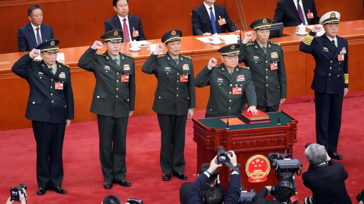 china anunta ca doi fosti aliati importanti ai lui xi jinping au fost condamnati la moarte pentru coruptie
