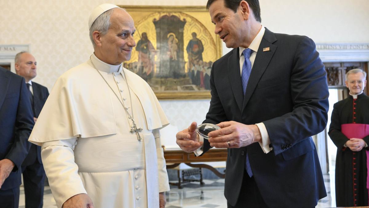 papa leon si marco rubio