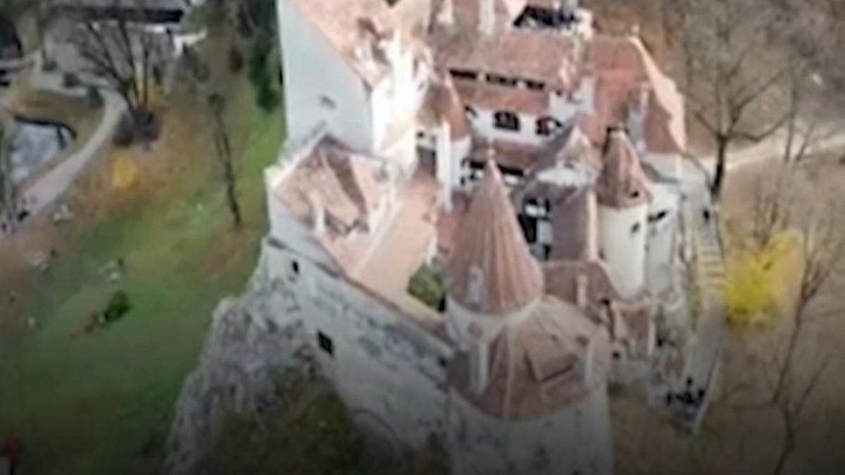 castelul bran a fost vandut americanului care detine si domeniul lui elvis presley de la graceland