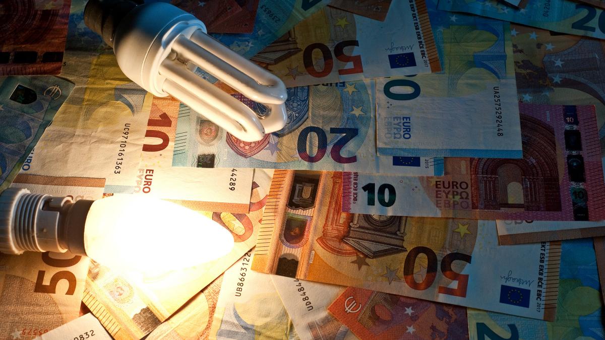eurostat pretul electricitatii pentru consumatorii non casnici a crescut cel mai mult in romania dintre toate statele ue