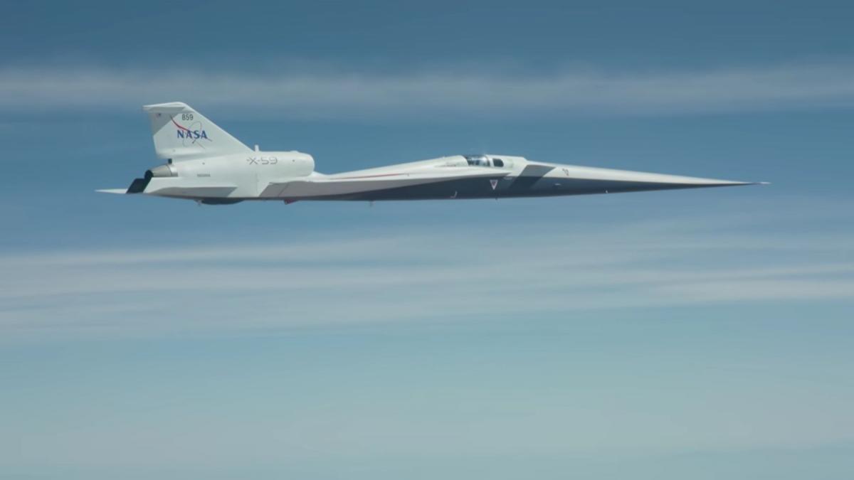 momentul in care avionul supersonic x 59 al nasa aproape atinge 767 mph viteza sunetului