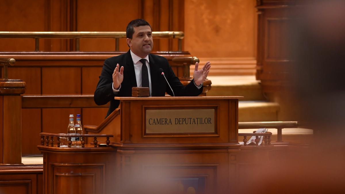 radu miruta nu stie ce partid ar trebui sa dea viitorul premier civilizat ar fi ca psd cu aur sa vina sa propuna ceva
