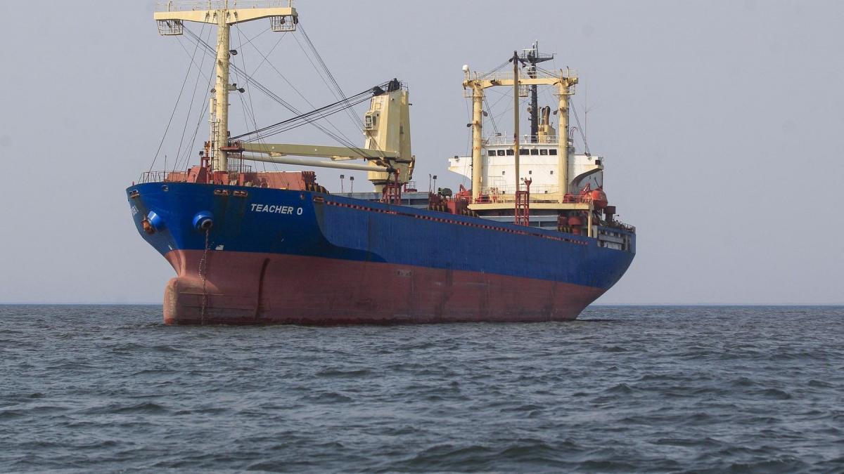 o nava ruseasca scufundata in conditii misterioase ar fi transportat reactoare nucleare pentru submarine catre coreea de nord