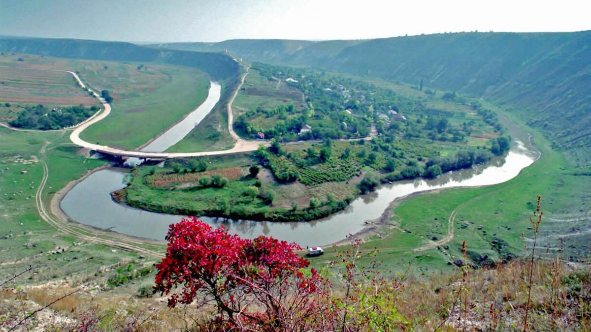 o rezervatie din moldova a devenit magnet pentru turisti de la sarmale la cetati medievale orheiul vechi ar putea intra in unesco