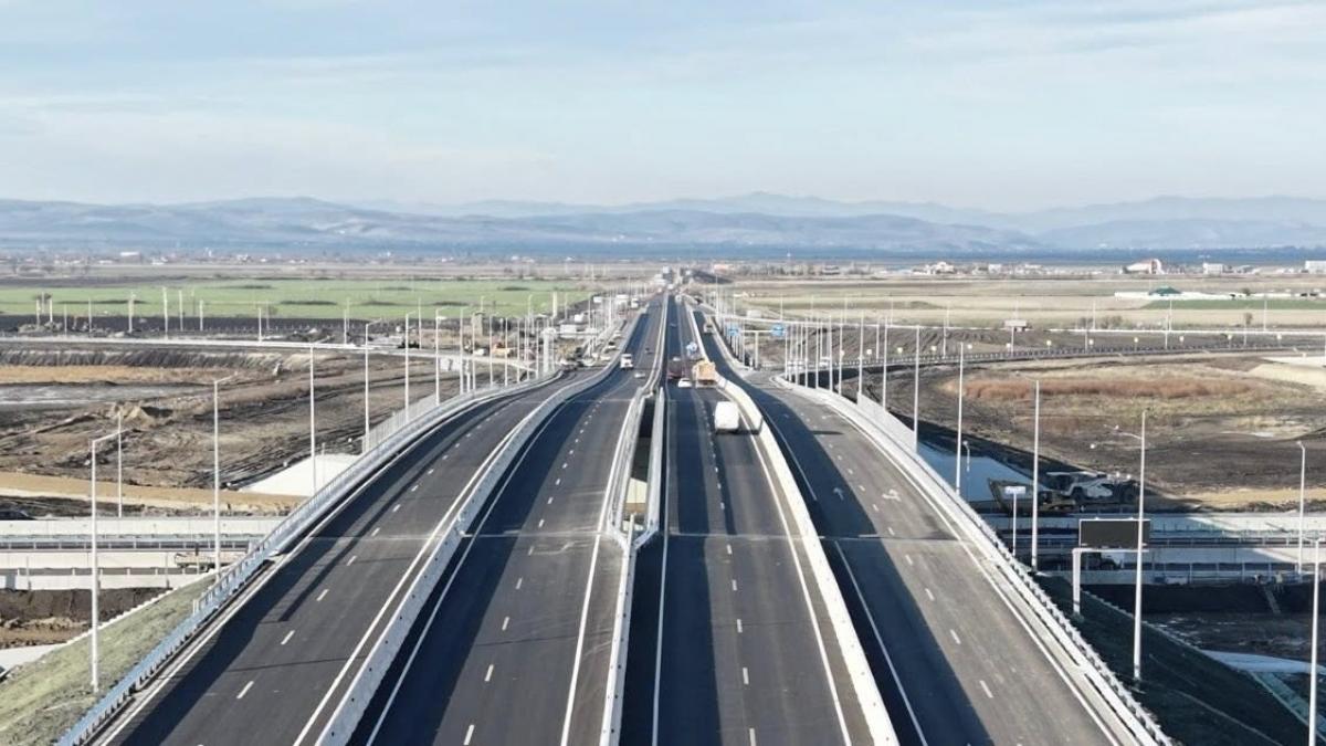 santierul unei autostrazi in romania
