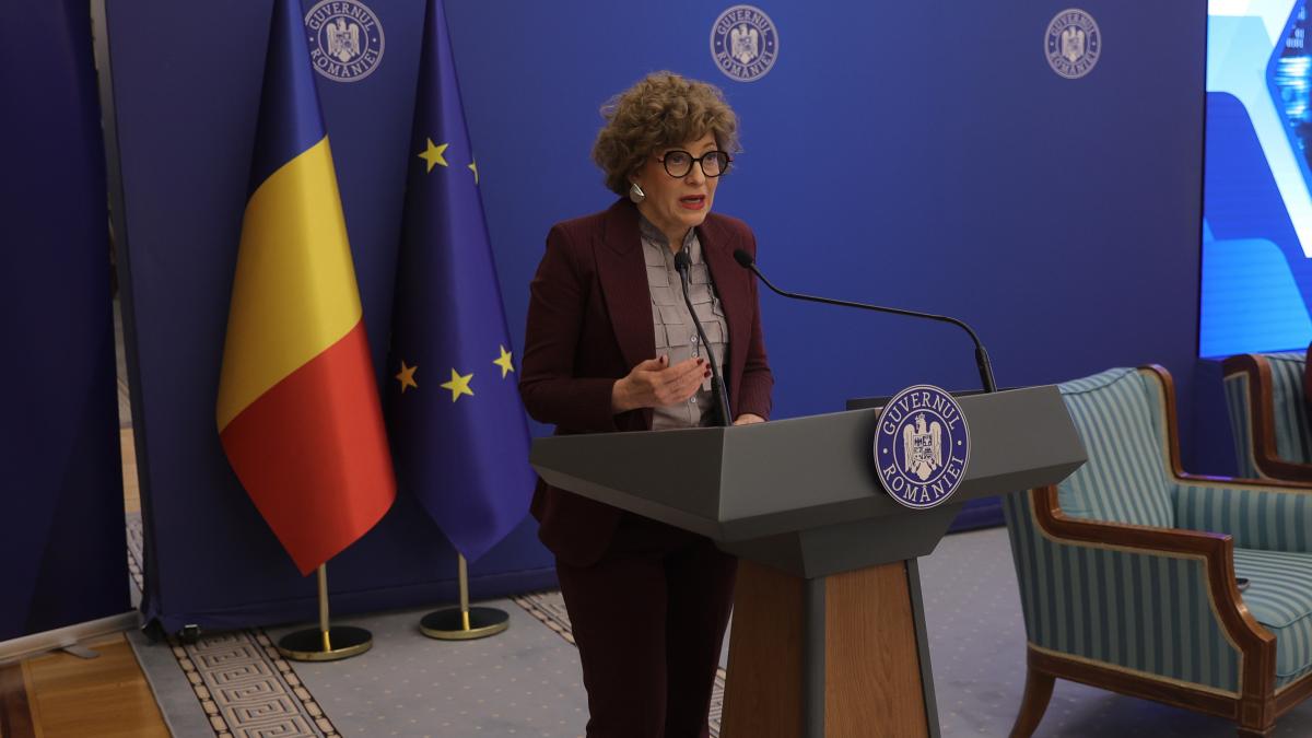vicepremier roman uitandu se in fata