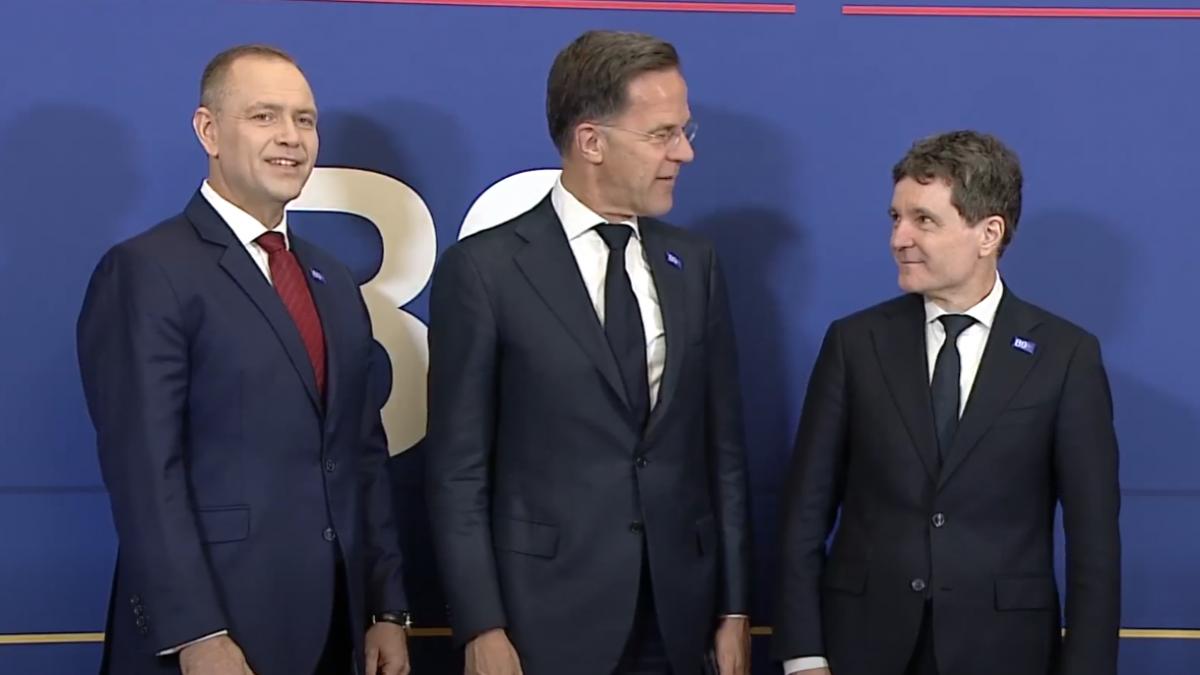 radu tudor cinci concluzii ale summit ului b9 de la bucuresti cum e relansata axa polonia romania