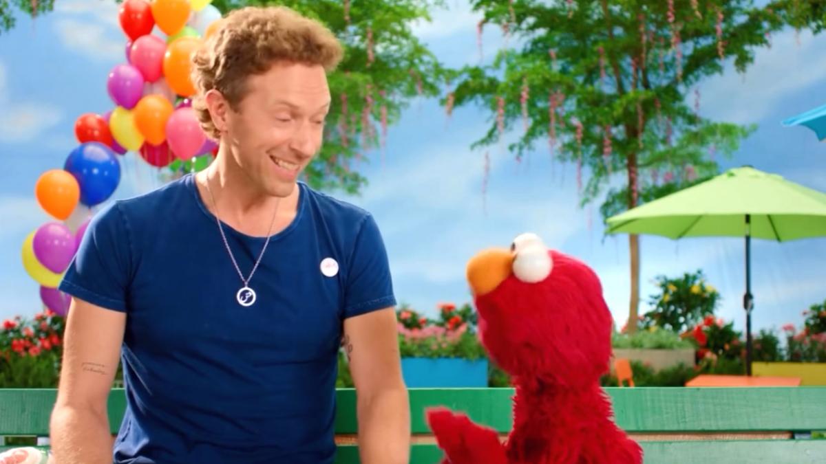 finala de la cupa mondiala 2026 va avea un concert in pauza ca la super bowl chris martin de la coldplay a anuntat ce artisti canta