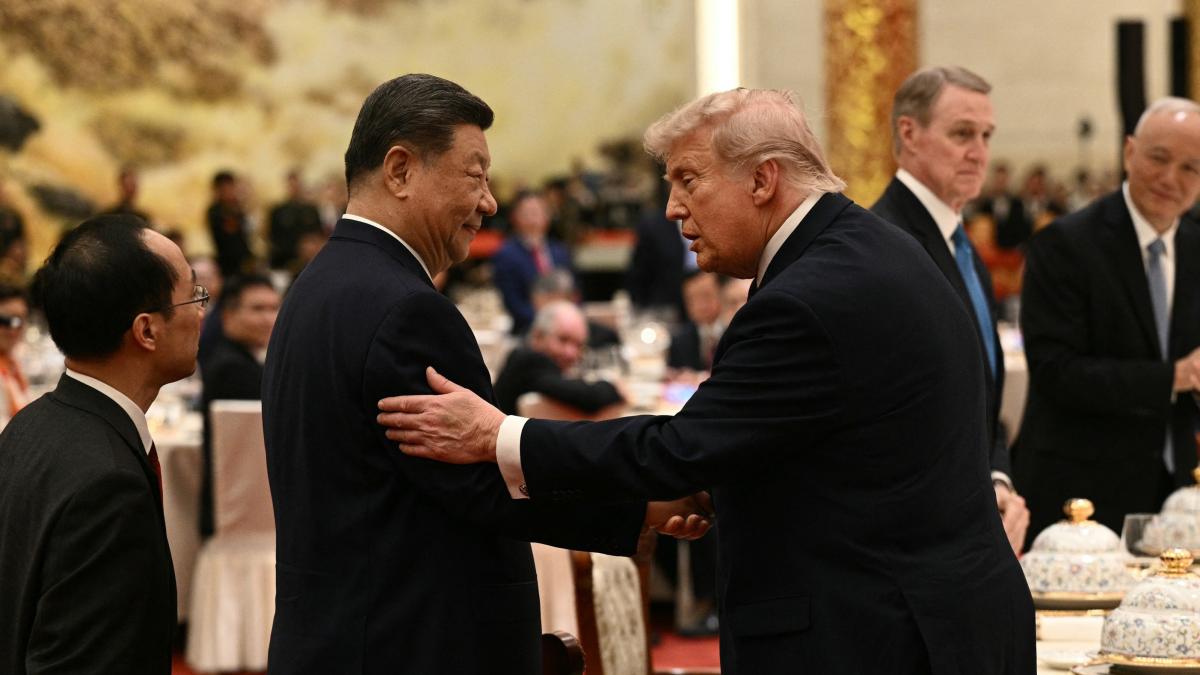 trump si xi s au gratulat reciproc la banchet presedintele chinei a facut un anunt care ii leaga pe chinezi de maga