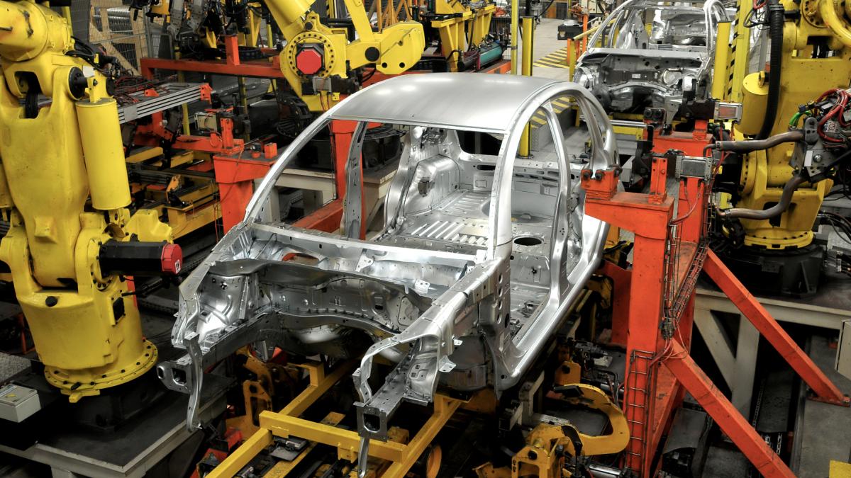 unul dintre principalii producatori auto japonezi a inregistrat prima sa pierdere anuala din ultimii 70 de ani iar suma este uriasa