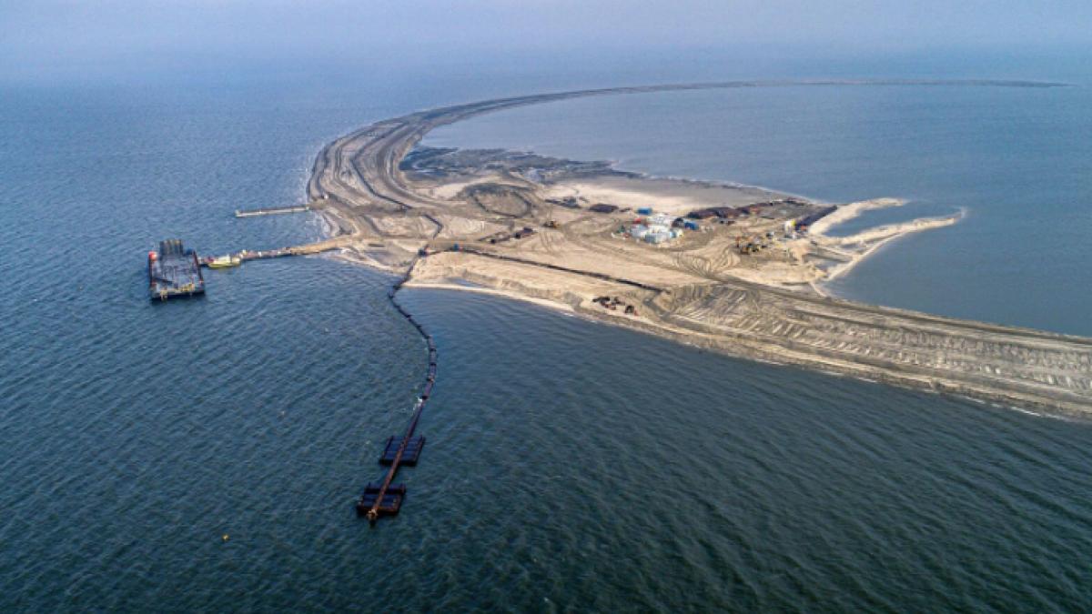 experiment rar la marea baltica polonia cheltuieste milioane de dolari pe o insula artificiala surprinzator oamenii nu voie acolo