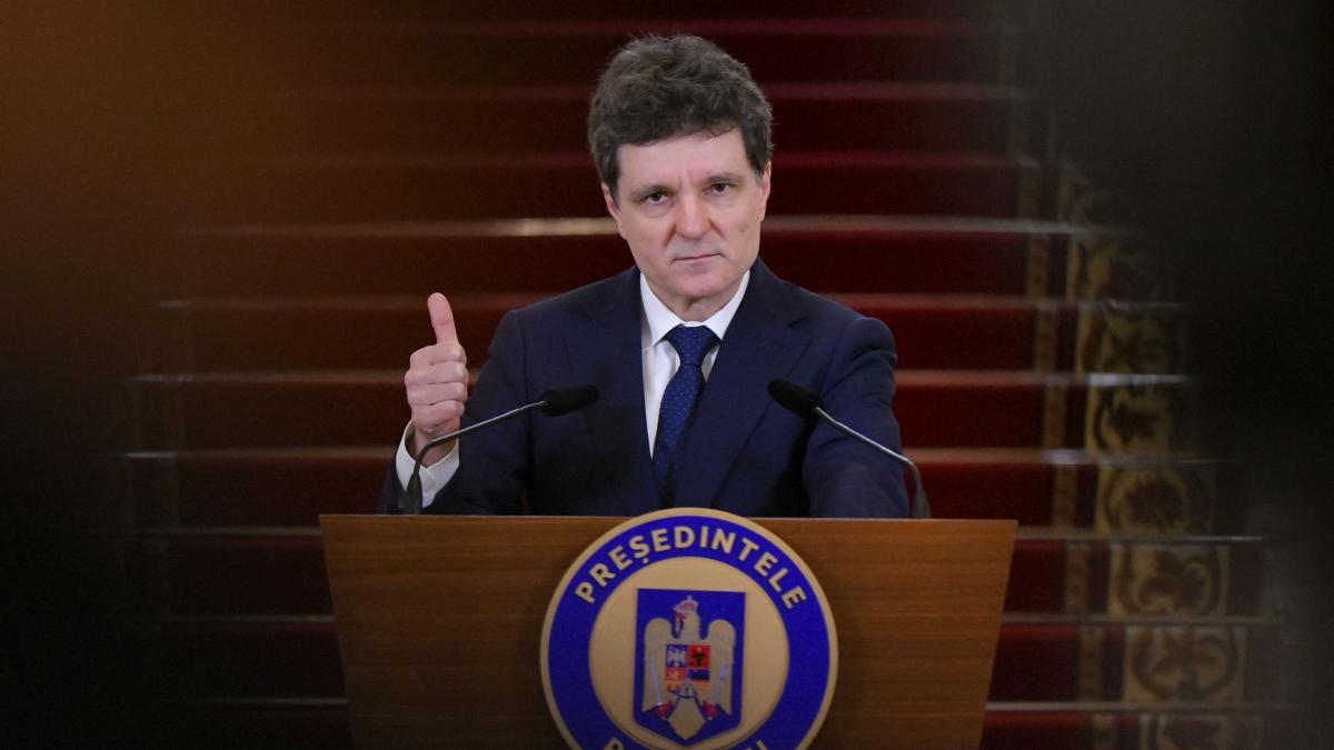 nicusor dan intrebat daca oana gheorghiu ar trebui sa si dea demisia e o incadrare juridica pe care nu vreau sa ma pronunt