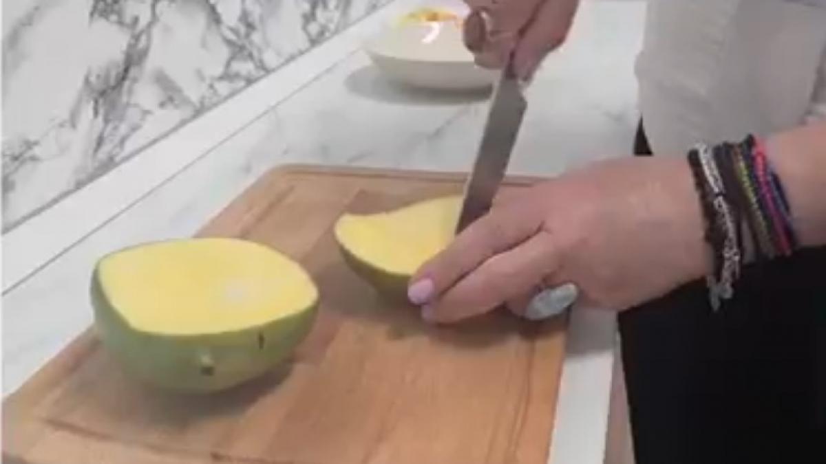 peste 1 600 de copii din constanta vor primi mango in scoli si gradinite de ce au ales autoritatile acest fruct exotic