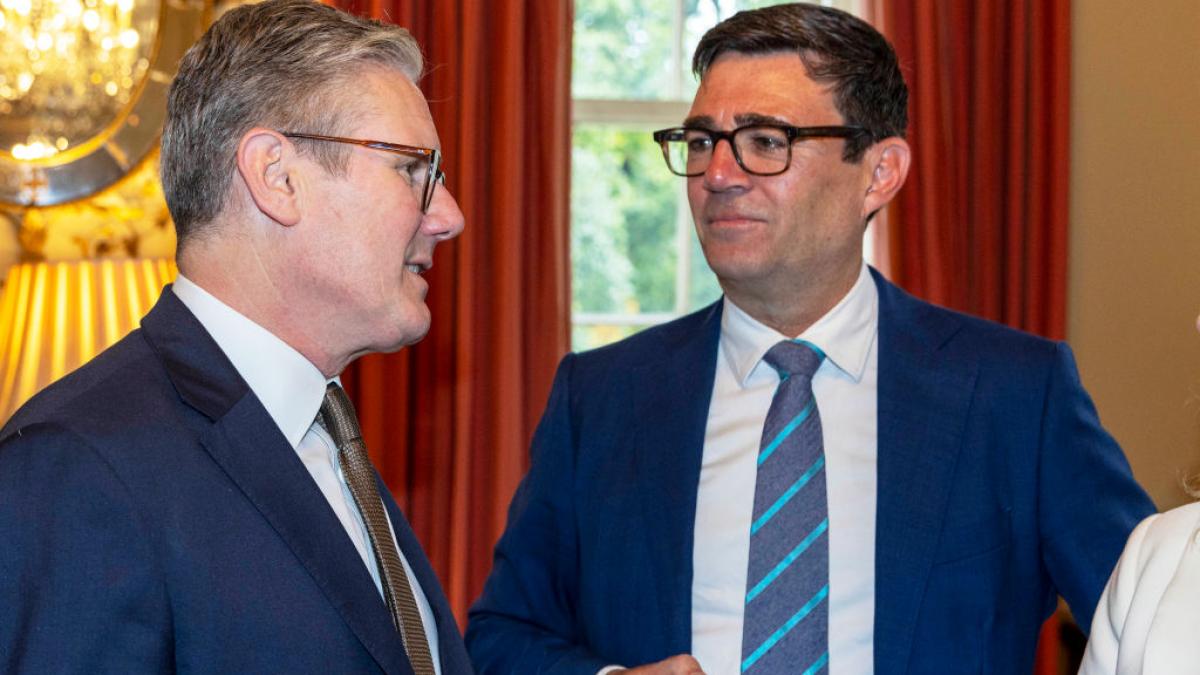 un rival al lui keir starmer se pregateste sa preia controlul rebeliunii laburiste cine este andy burnham