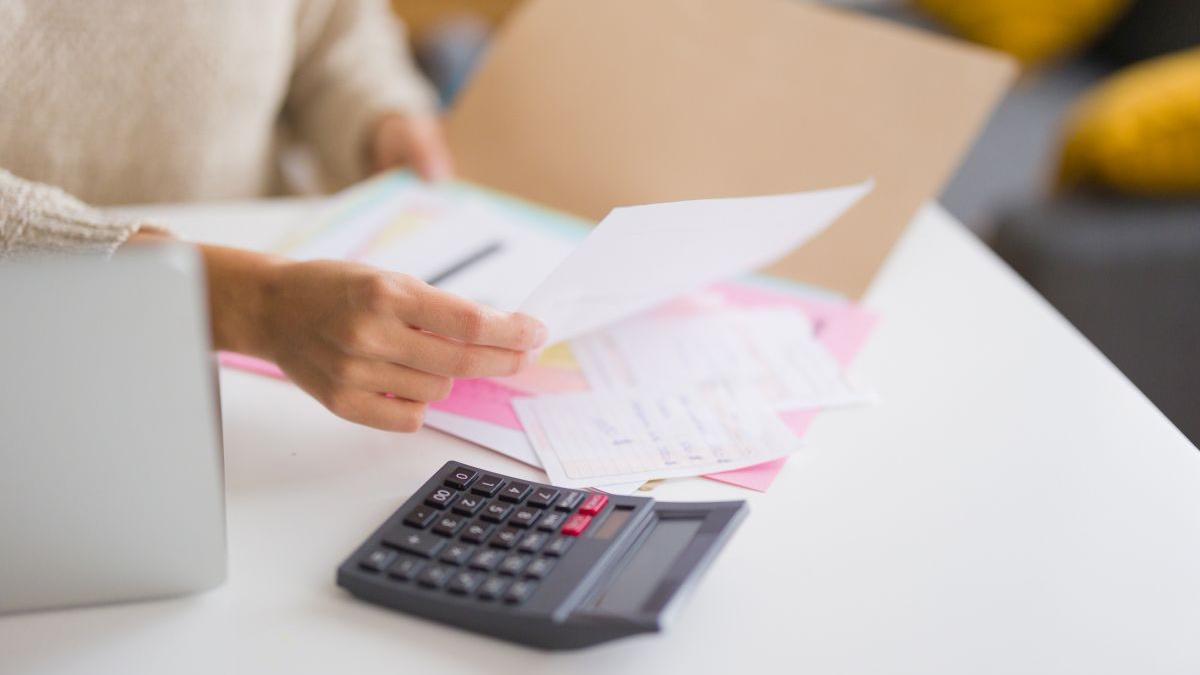 facturi calculator persoana