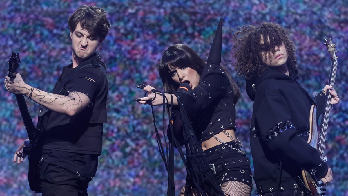 alexandra capitanescu reprezinta romania eurovision 2026 piesa choke me