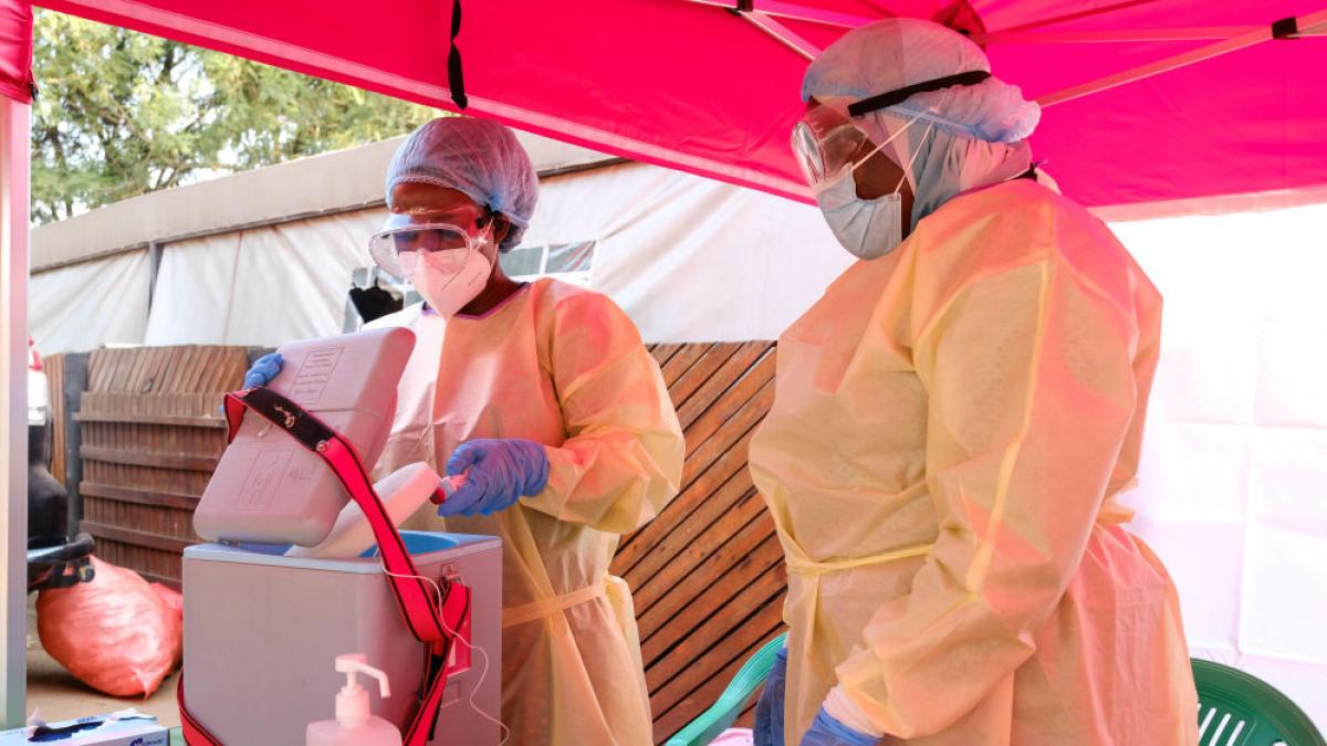 ebola s ar putea raspandi mai repede decat se credea initial numarul real al cazurilor e mult mai mare decat cel raportat