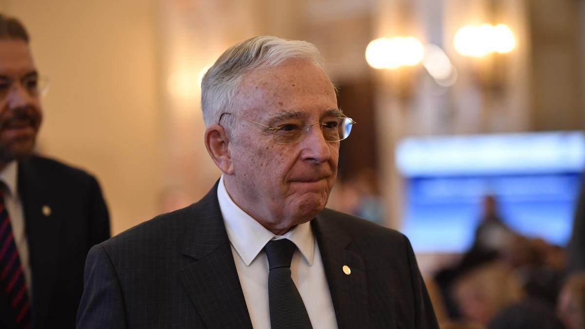 isarescu nu crede in solutia premierului tehnocrat eu am fost premier tehnocrat la final vorbeam singur si numaram zilele ramase