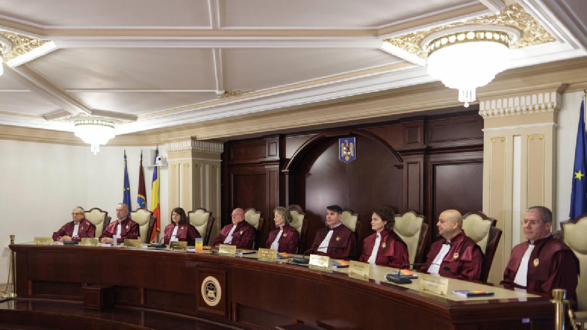 de ce crede tudorel toader ca ccr va respinge sesizarea lui grindeanu privind oug pentru programul safe nu este un conflict