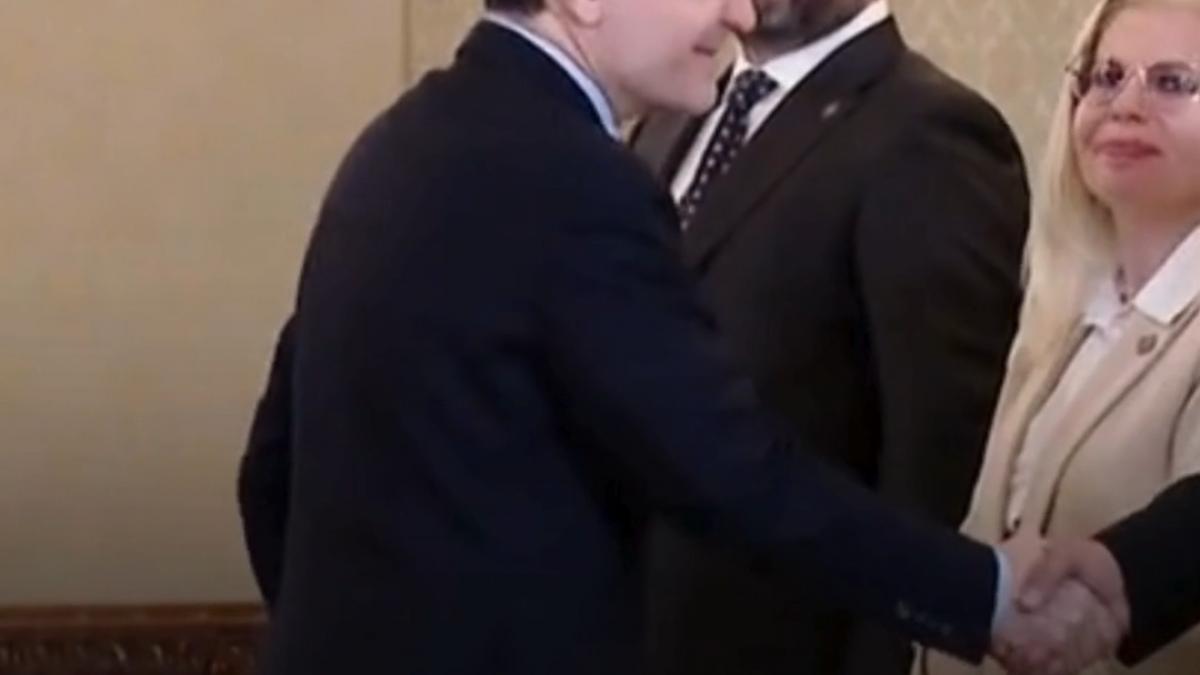 au inceput discutiile cu parlamentari din grupul uniti pentru romania