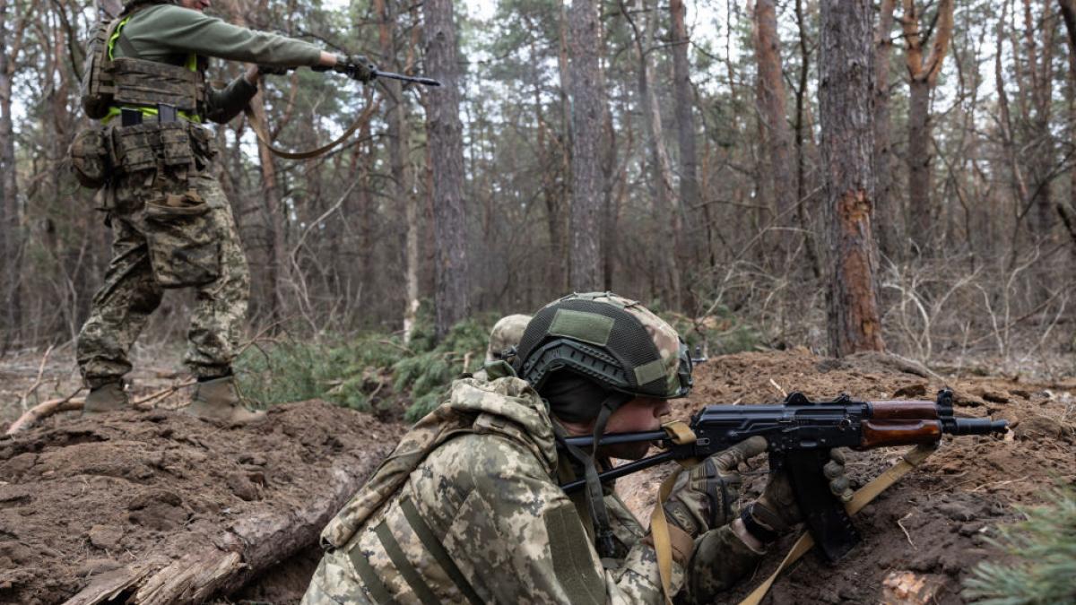 serviciile secrete sua ucraina a recuperat 400 de kilometri patrati de teritoriu de la rusi si a preluat initiativa pe campul de lupta