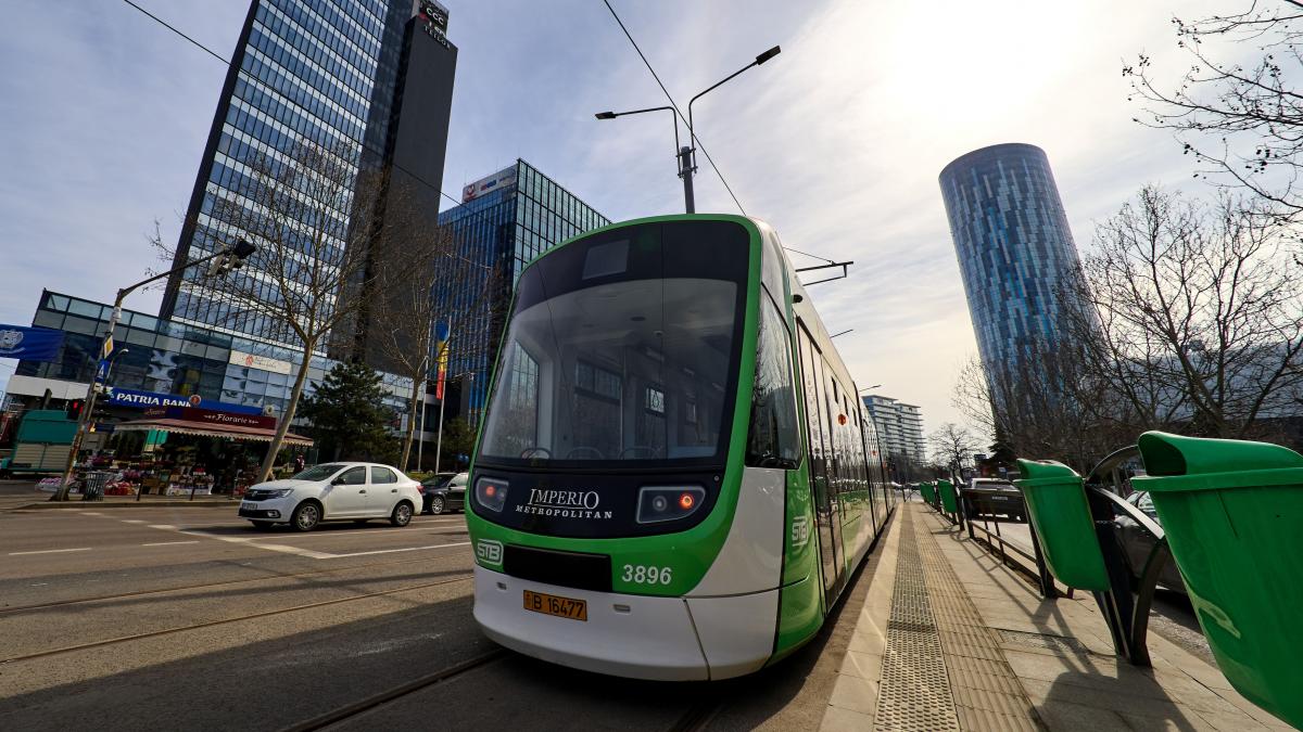 programul tramvaielor 1 si 10 va fi prelungit pentru concertul lui max korzh de pe arena nationala