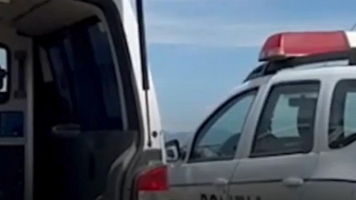 descoperire macabra un craniu uman si un picior gasite pe un camp din maramures politistii au dat si peste doua telefoane
