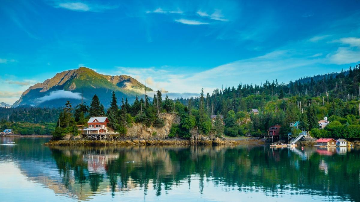 imagine cu munti din alaska