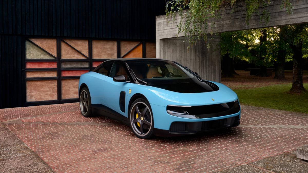 ferrari a lansat primul sau model complet electric luce a fost prezentat la roma si poate atinge 310 km h
