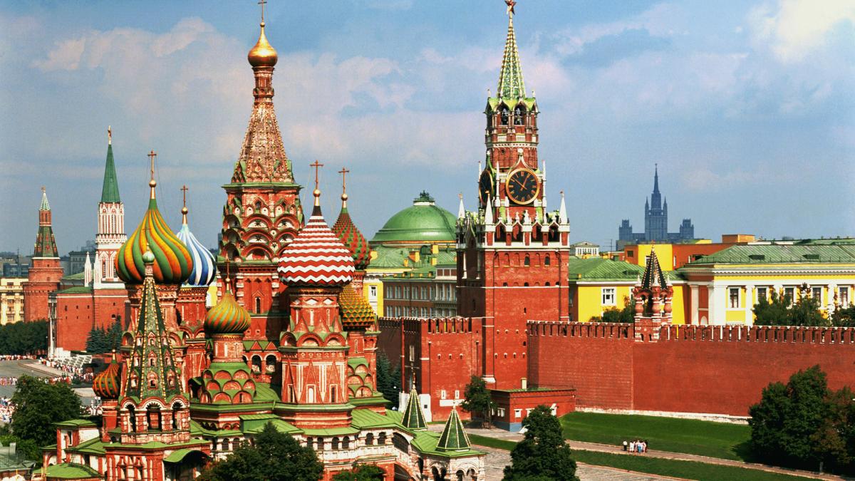 putin le cere bancilor sa se apere singure de dronele ucrainei marile companii au primit acordul sa se inarmeze