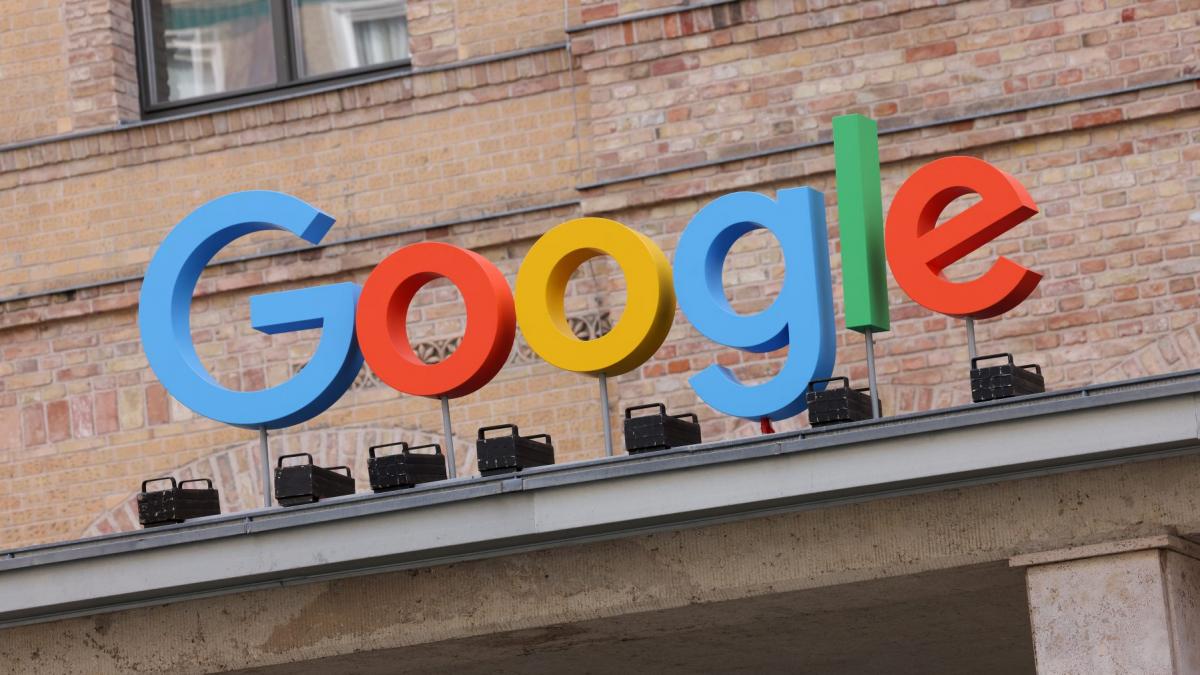 un angajat google e acuzat ca a folosit informatii confidentiale ca sa castige 1 2 milioane de dolari din pariuri