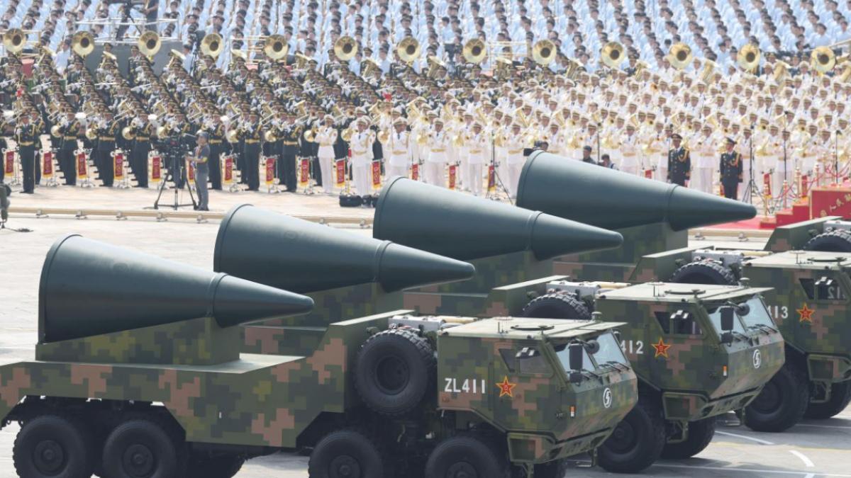 rcahete nucleare la parada militara china