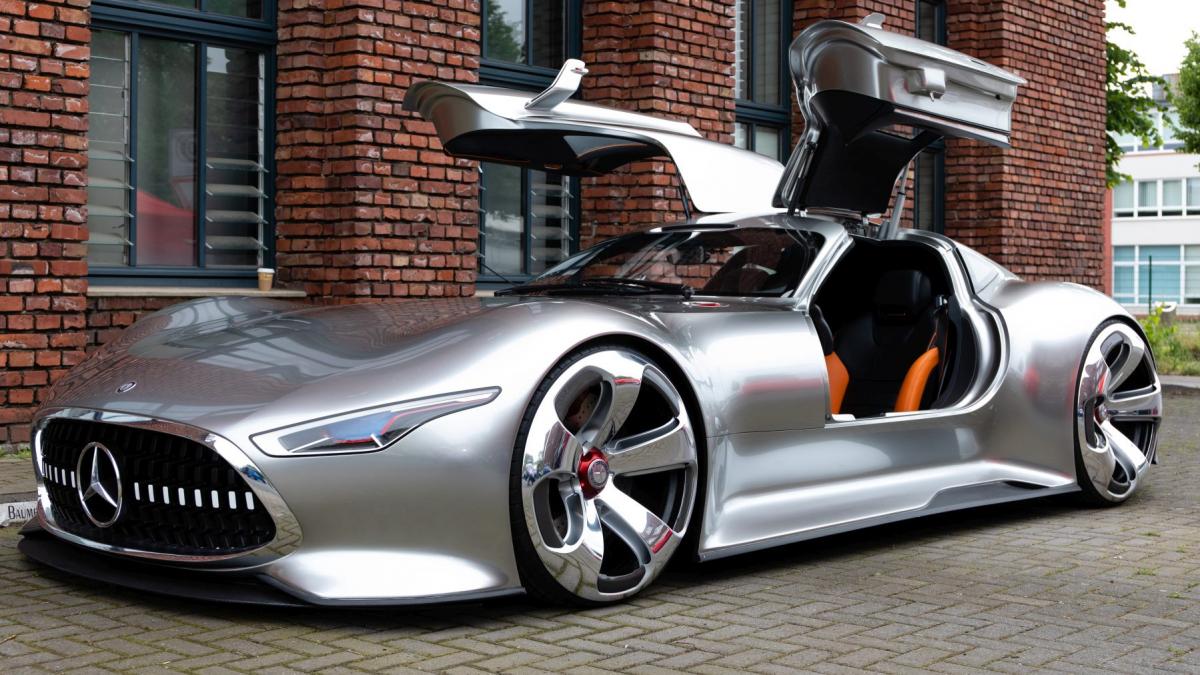 un proprietar isi vinde mercedes amg one dupa doar 185 de kilometri si o factura de service de 37 610 euro