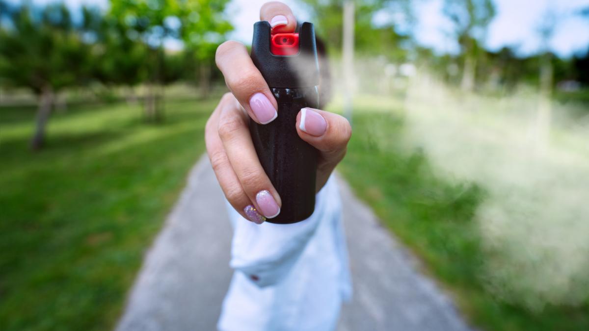 tub spray lacriogen mana femeie