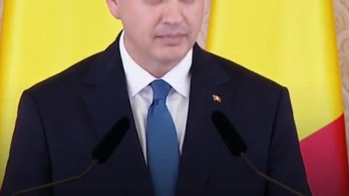 eugen tomac voi prezenta parlamentului romaniei o echipa de specialisti un guvern tehnic nu unul politic