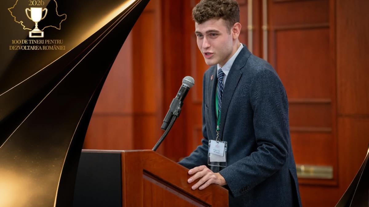 student la harvard negociator la onu alexandru draghia in campania 100 de tineri pentru dezvoltarea romaniei