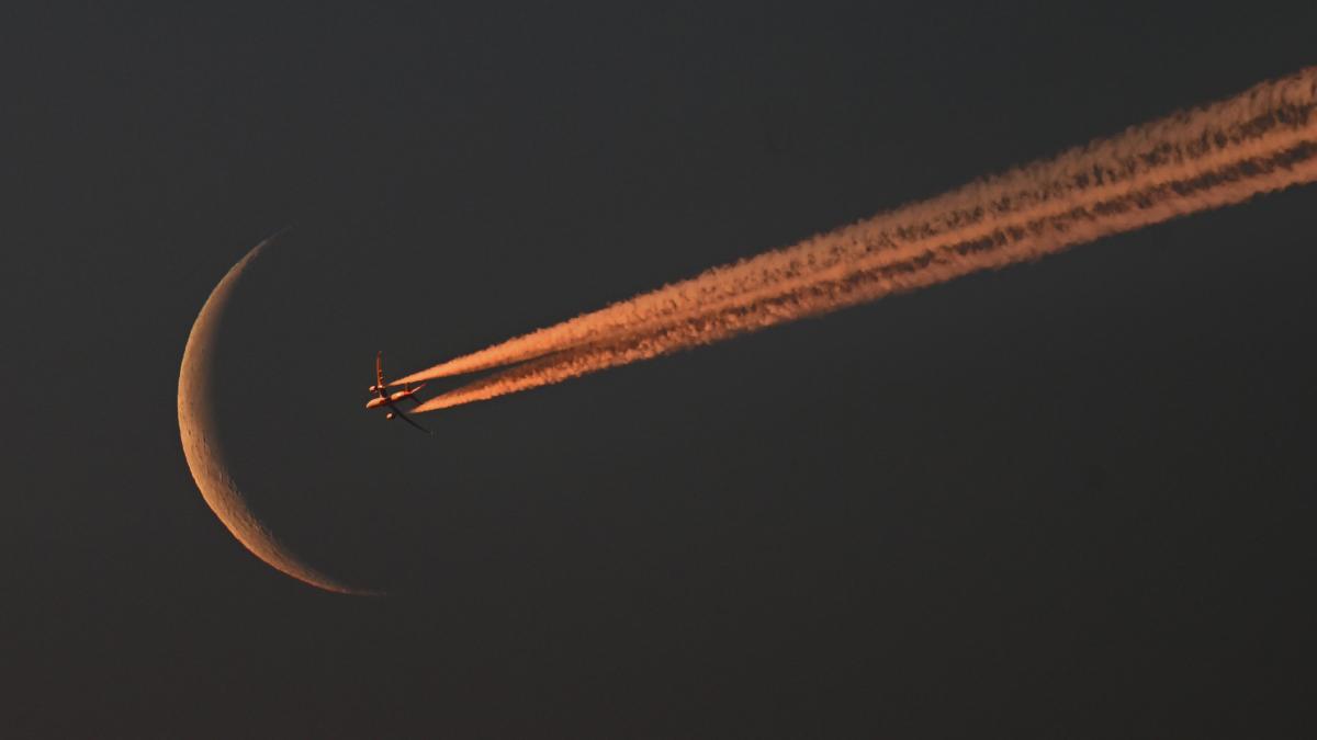 moment istoric pentru nasa avionul sau experimental a depasit pentru prima data viteza sunetului