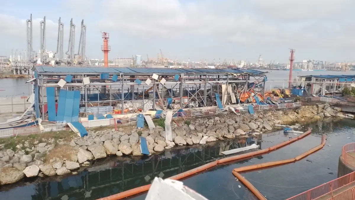 radu miruta pe mare in spatiul aerian mapn vede tot e zona plana dronele mai mici de 80 de cm nu se vad pe radare