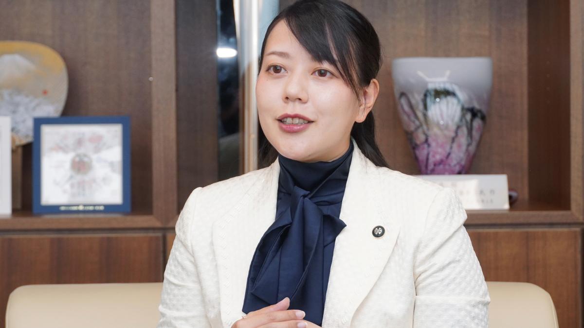 o femeie primar provoaca rumoare in japonia dupa ce a anuntat ca si ia concediu maternal legislatia nu prevede o astfel de situatie