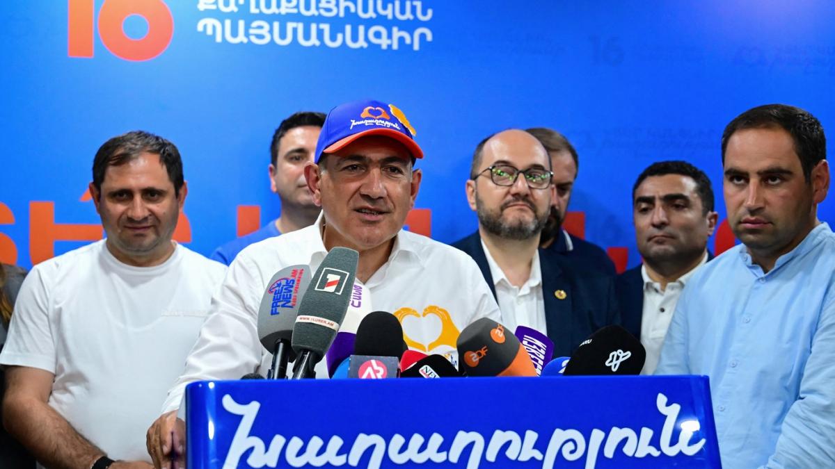 Nikol Pasinian anunta victoria formatiunii sale în alegerile parlamentare