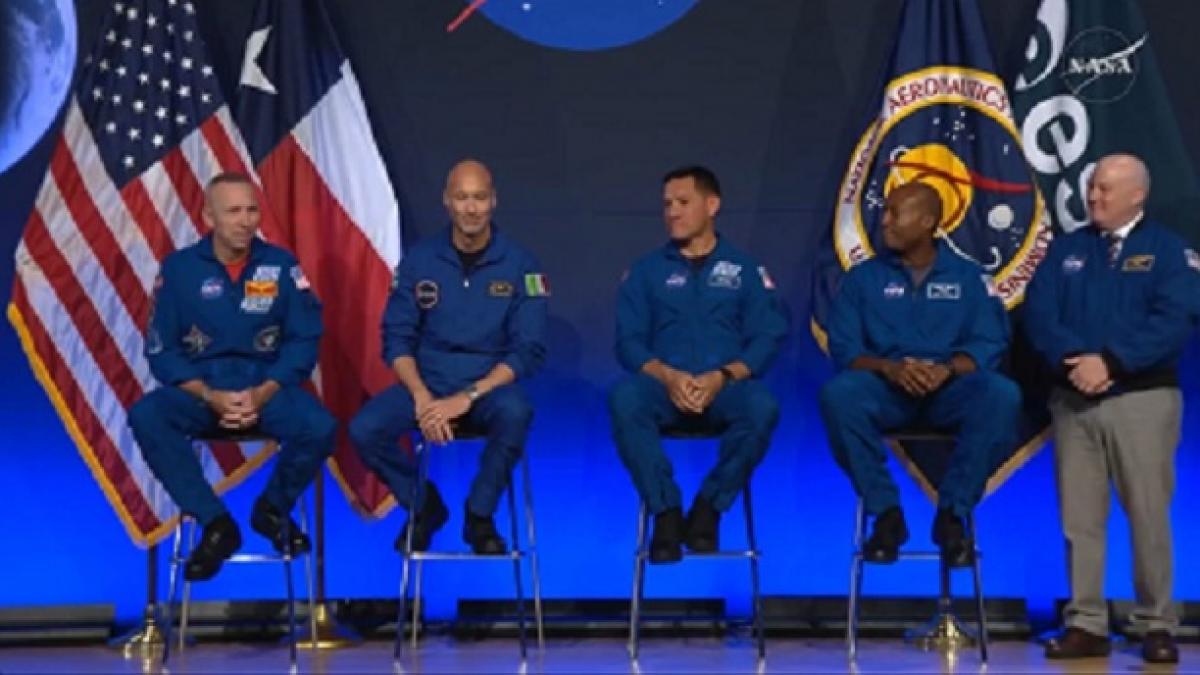nasa a anuntat echipajul misiunii artemis 3 seful agentiei mi se pare inceputul primei flote stelare a pamantului